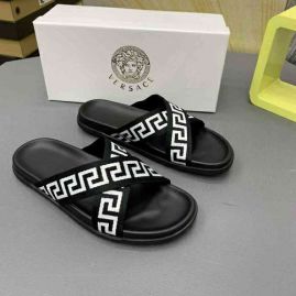 Picture of Versace Slippers _SKU7591024793801950